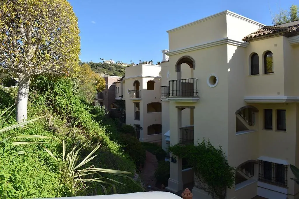 Apartment Penthouse Los Arqueros Benahavis Spain